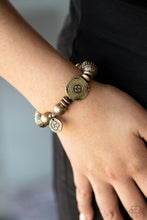 Load image into Gallery viewer, Aesthetic Appeal - Brass Bracelet
