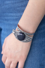 Load image into Gallery viewer, Desert Nature - Black Bracelet
